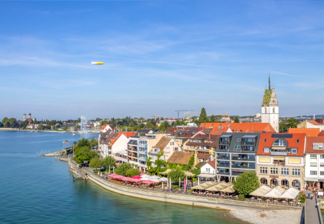 Along the bay of Friedrichshafen |  LaMiaFotografia/Shutterstock