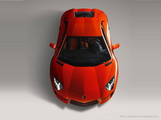 Lamborghini Aventador 3