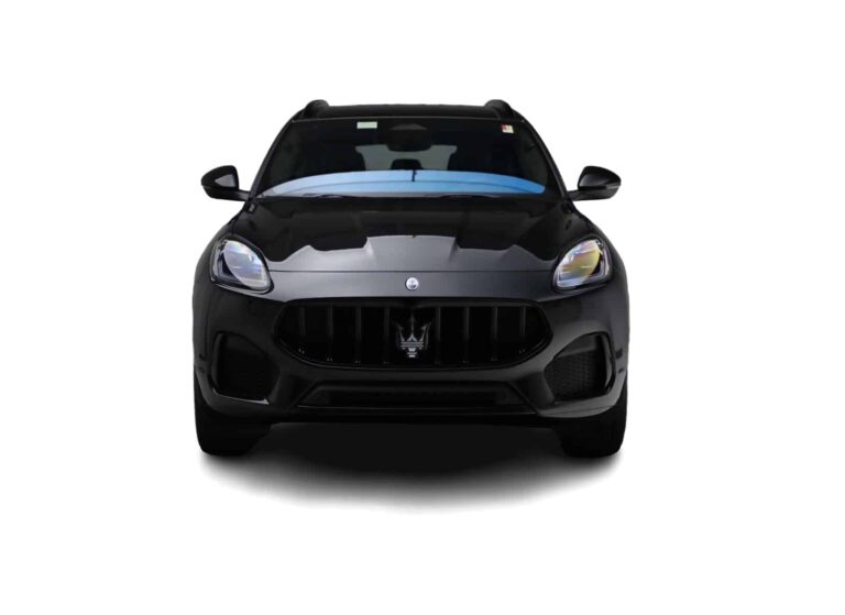 Maserati Grecale Front view