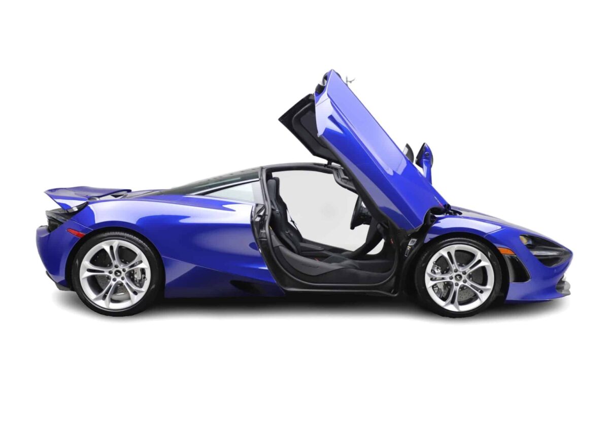 McLaren 720S Scissor doors