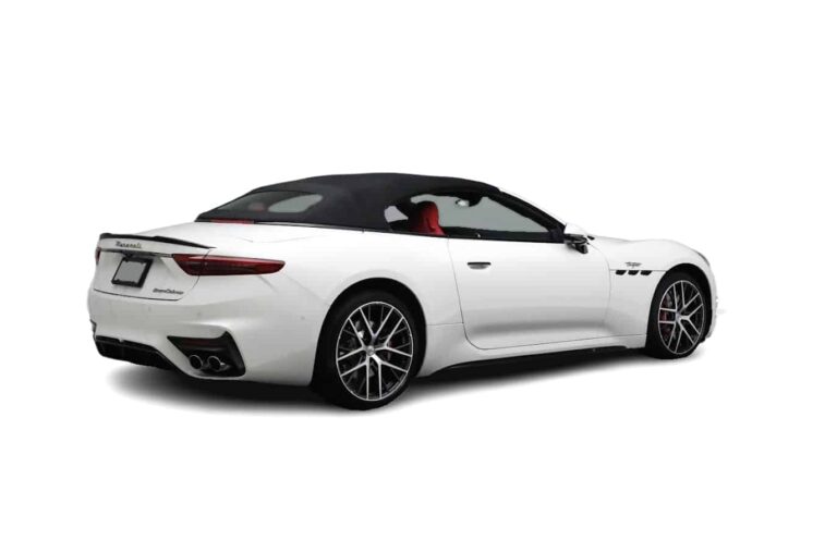 Maserati GranCabrio Rear side view